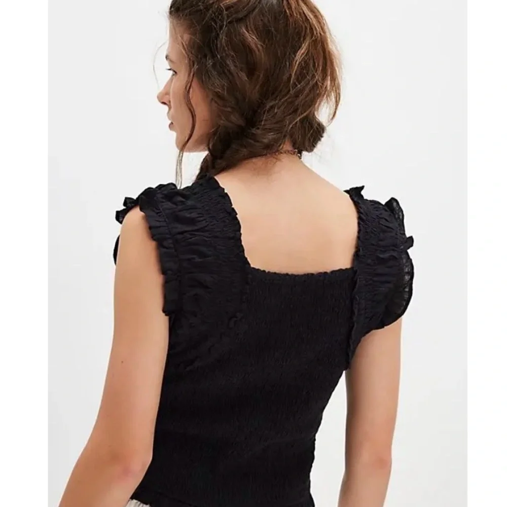 Free People Ari Smocked Top - Picture 2 of 6